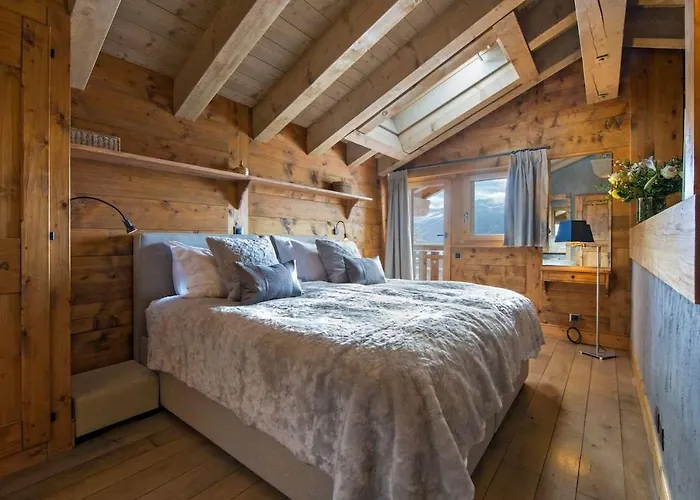 Refined With Scenic Views Villa Verbier