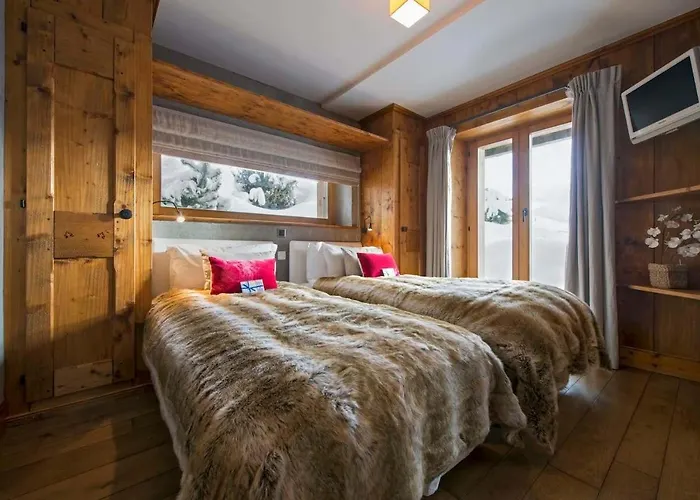 Refined With Scenic Views Villa