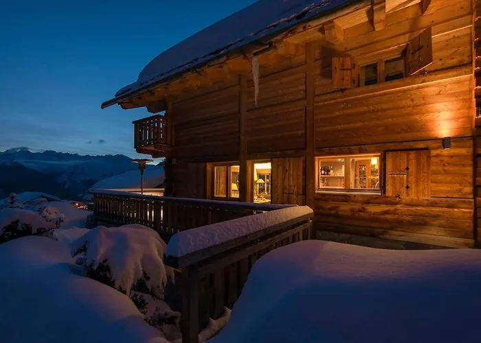 Villa Refined With Scenic Views *