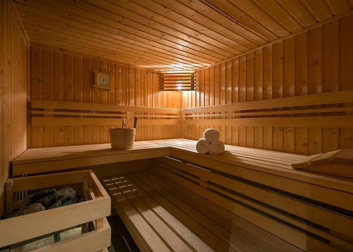 Refined With Scenic Views 别墅 韦尔比耶